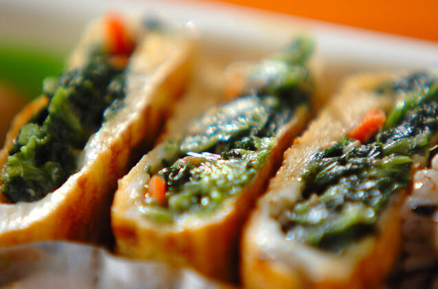 ホウレン草のゴマ和え入りだし巻き卵