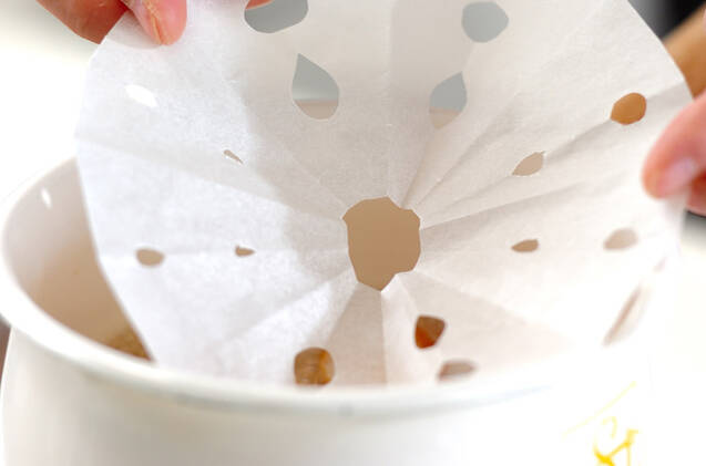 高野豆腐とちくわの含め煮の作り方の手順4