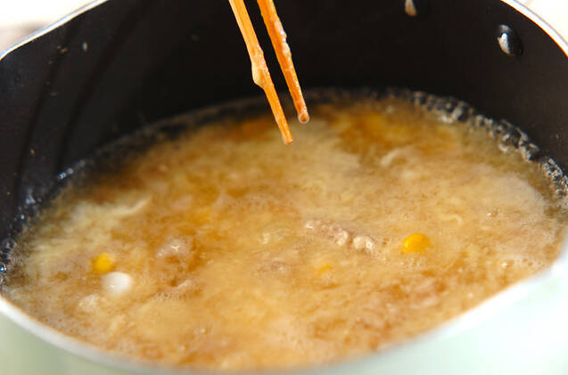 コーンと卵のお吸い物の作り方の手順5