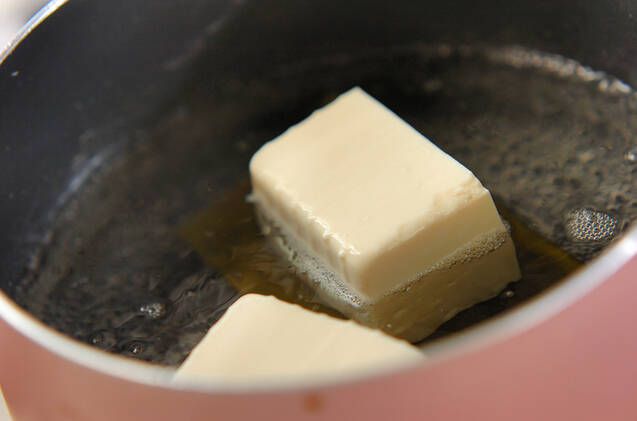 肉みそ豆腐の作り方の手順1