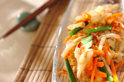 冬瓜のソムタム風サラダ