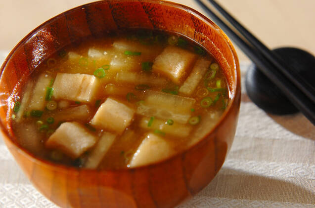大根と麩のみそ汁