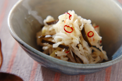 ピリ辛切干し大根