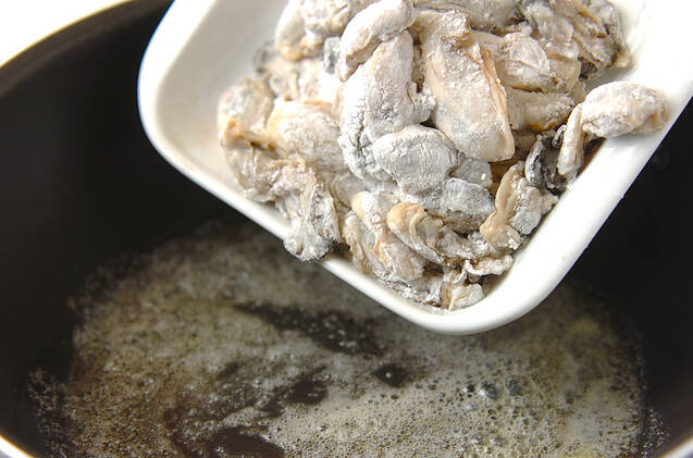 カキのピリ辛炒めの作り方の手順4