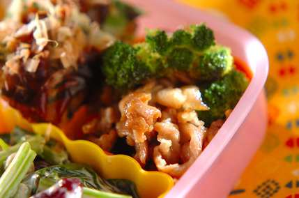 豚肉とブロッコリーのオイスター炒め