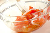 イカそうめんのトマト和えの作り方2