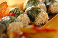 ウズラの煮卵おにぎり