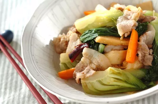 子供に人気 チンゲン菜と豚肉の中華炒め 野菜たっぷり レシピ 作り方 E レシピ 料理のプロが作る簡単レシピ