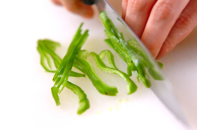 コンニャクきんぴらの作り方の手順4