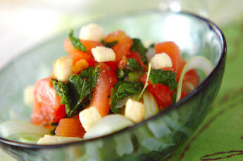 スライスセロリのサラダ