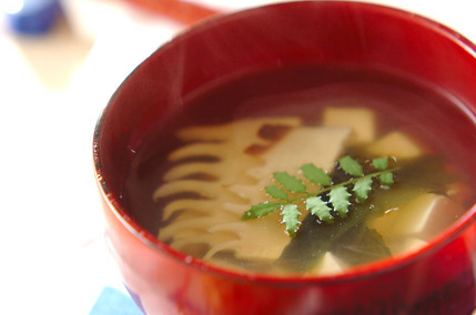 焼きタケノコのお吸い物