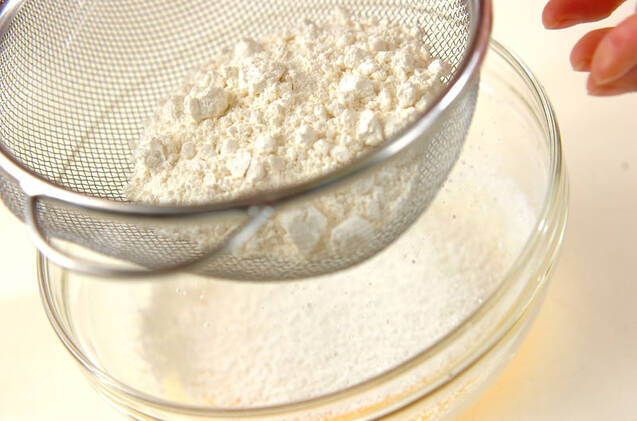 リンゴのベニエの作り方の手順3