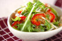 モヤシと水菜のサラダ