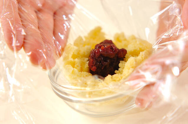 サツマイモのゴマ団子の作り方の手順3