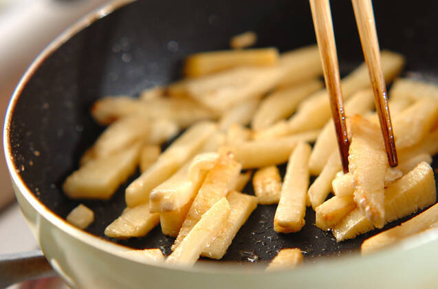 タケノコの抹茶マーブルパウンドケーキの作り方の手順1