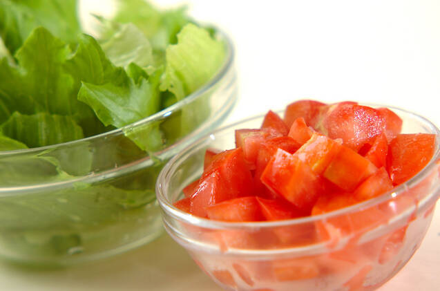 枝豆とトマトの簡単サラダの作り方の手順1