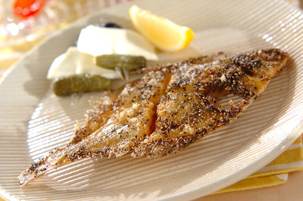 カレイのペッパー揚げ