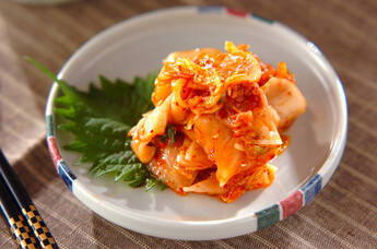 カブとキムチの和え物