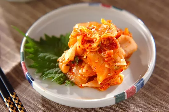 カブとキムチの和え物