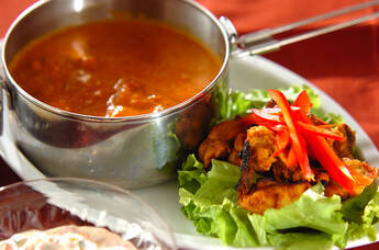 トマトチキンカレー&タンドリーチキンサラダ