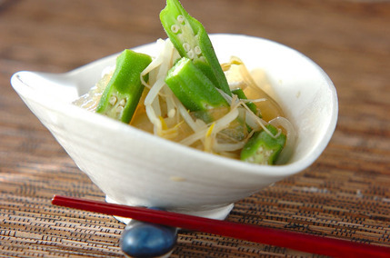 モヤシとオクラのサラダ