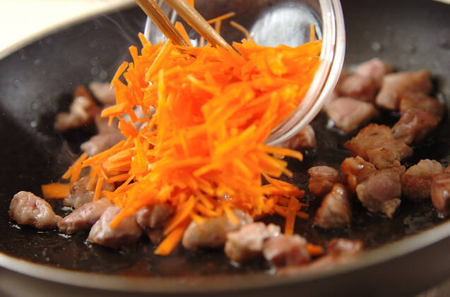 豚肉入り中華風卵焼きの作り方の手順4