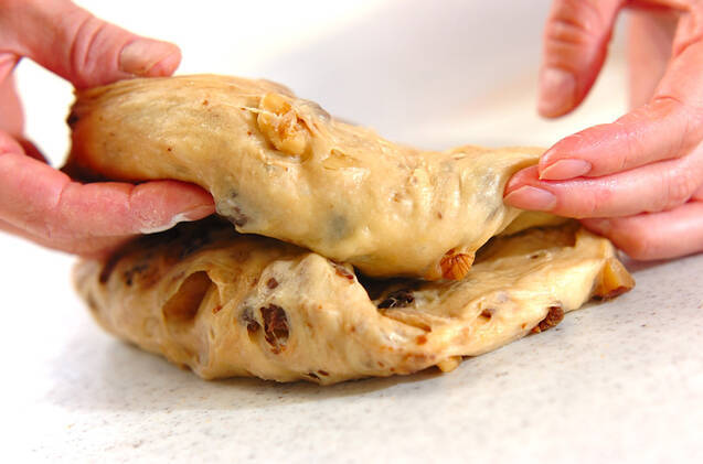 マロンたっぷり黒糖シュトーレンの作り方の手順8