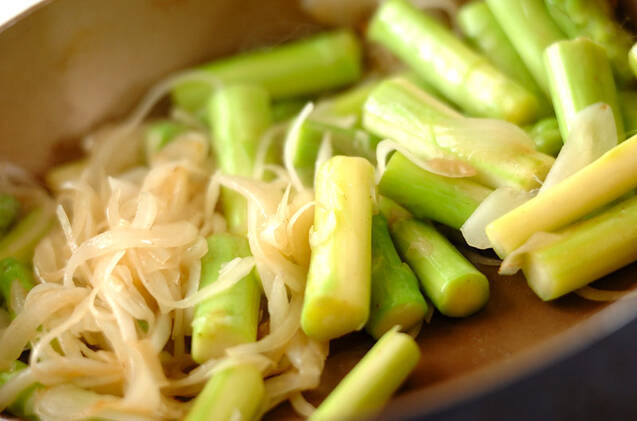 ゲソとアスパラのバターじょうゆの作り方の手順6