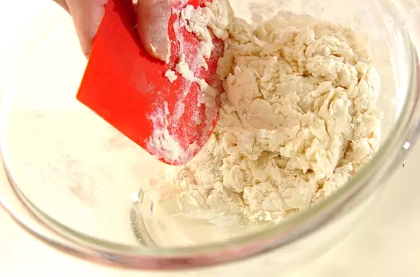 懐かしい給食の揚げパンの作り方1