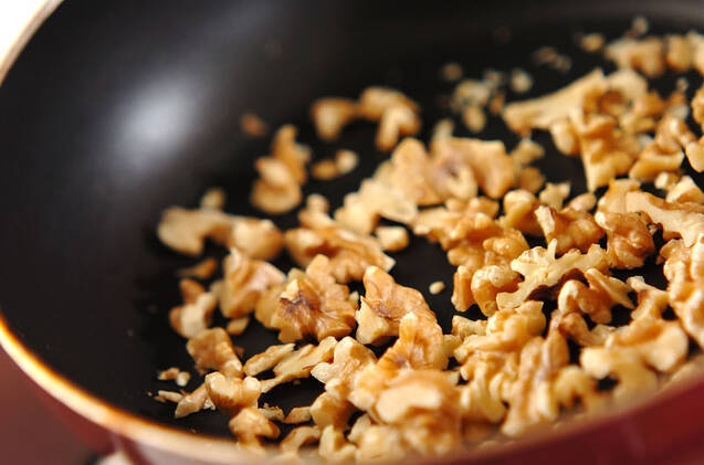 ポン菓子でサクサク！簡単ライスチョコの作り方の手順1