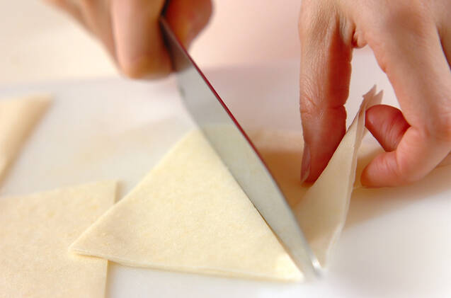 パリパリ春巻きの皮の作り方の手順1