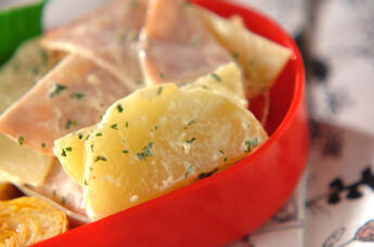 ジャガイモとハムのマヨサラダ