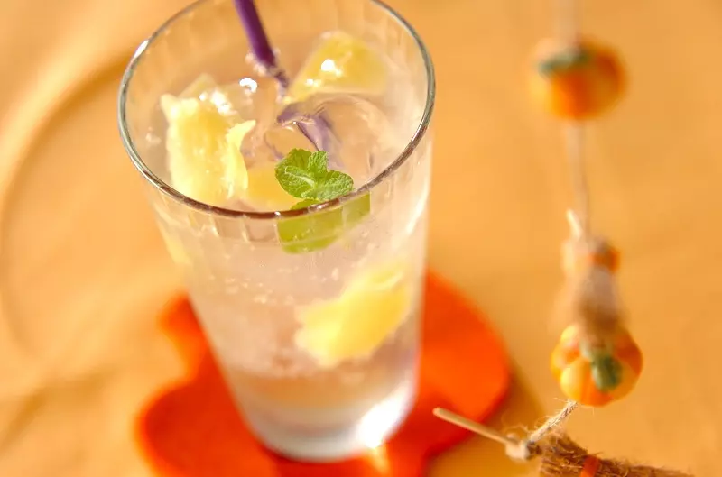 ショウガと梅酒のジンジャーエール レシピ 作り方 E レシピ 料理のプロが作る簡単レシピ