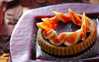 イチジクとチョコレートクリームの紅茶ケーキ