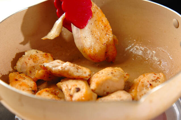 サッパリトマトソースチキンソテーの作り方の手順4