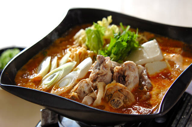 鶏鍋～ゴマ鍋～担々麺風そば