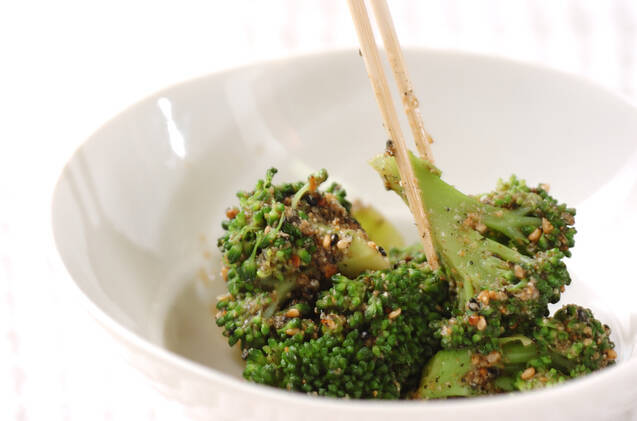 ブロッコリーのゴマ和えの作り方の手順3