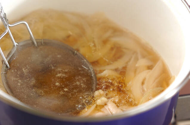 簡単ふわとろ！親子丼 豆腐でボリュームアップ 味の黄金比を伝授の作り方の手順7