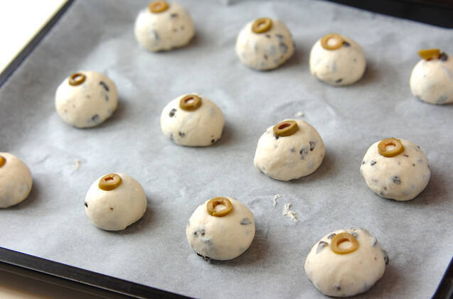 もちもちオリーブパンの作り方の手順10