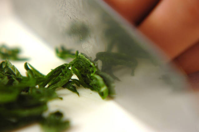 大葉とトマトの爽やか冷汁の作り方の手順1