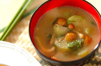 ナスの合わせみそ汁