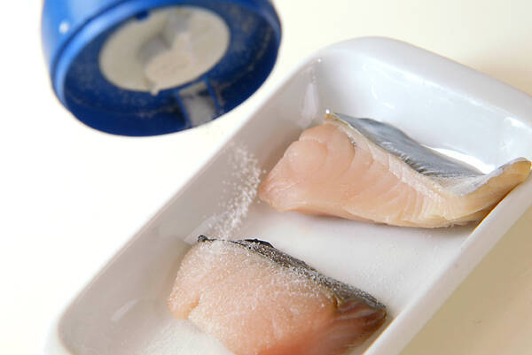 サワラの焼きびたしの作り方の手順1