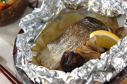 スズキのバターホイル焼き