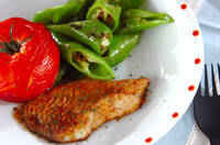 焼きトマト添え魚のムニエル