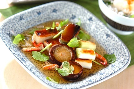 焼き生麩のカニあんかけ