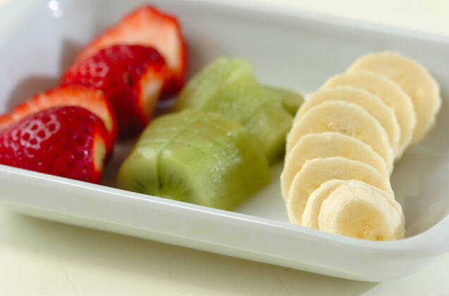 フルーツヨーグルトの作り方の手順1