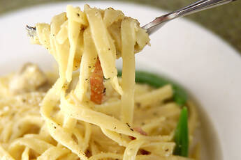 春のカルボナーラ