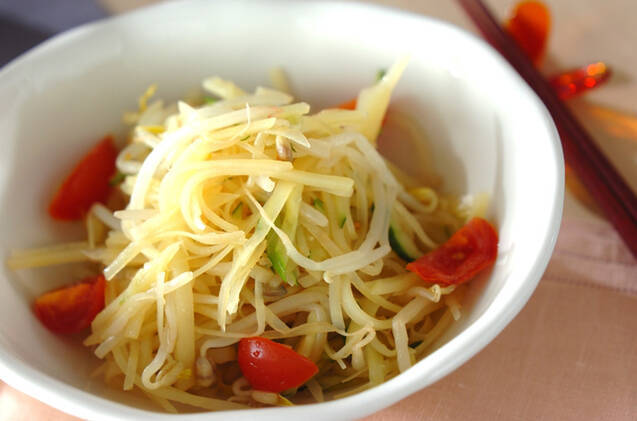 せん切りジャガイモサラダ