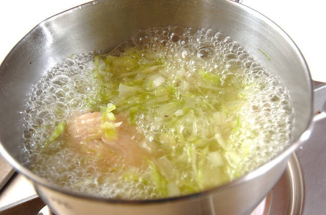 骨付き鶏肉のおじやの作り方の手順2