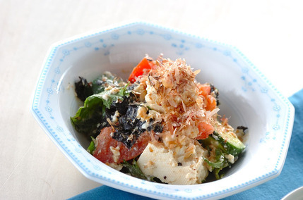 豆腐サラダ